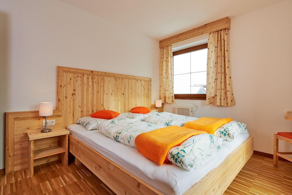 Am Sonnhof Apartment Langenfeld Room photo