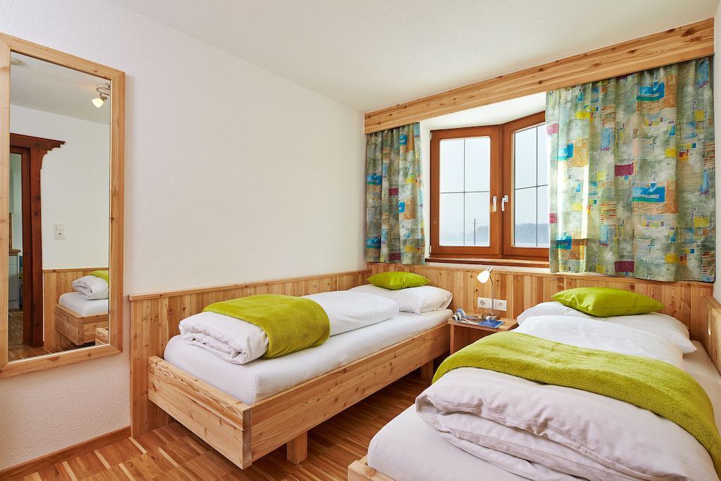 Am Sonnhof Apartment Langenfeld Room photo